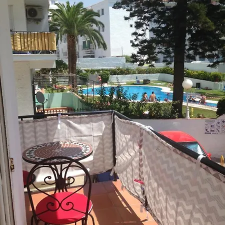 아파트 Chez Alison! 네르하